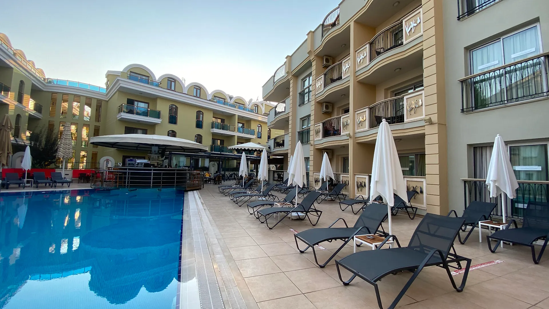 Club Karakas Apart Otel Marmaris