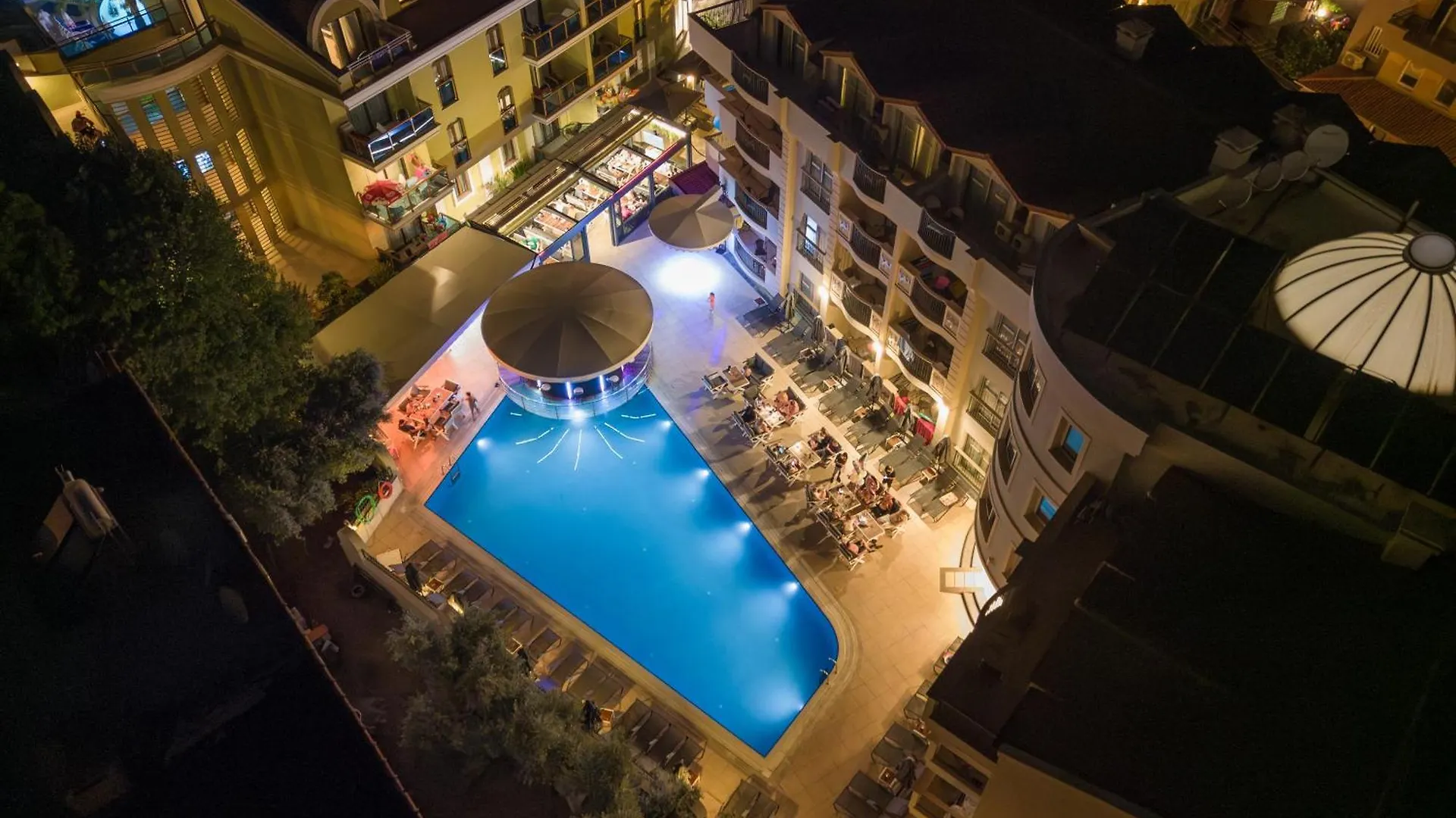 Club Karakas Apart Otel Marmaris
