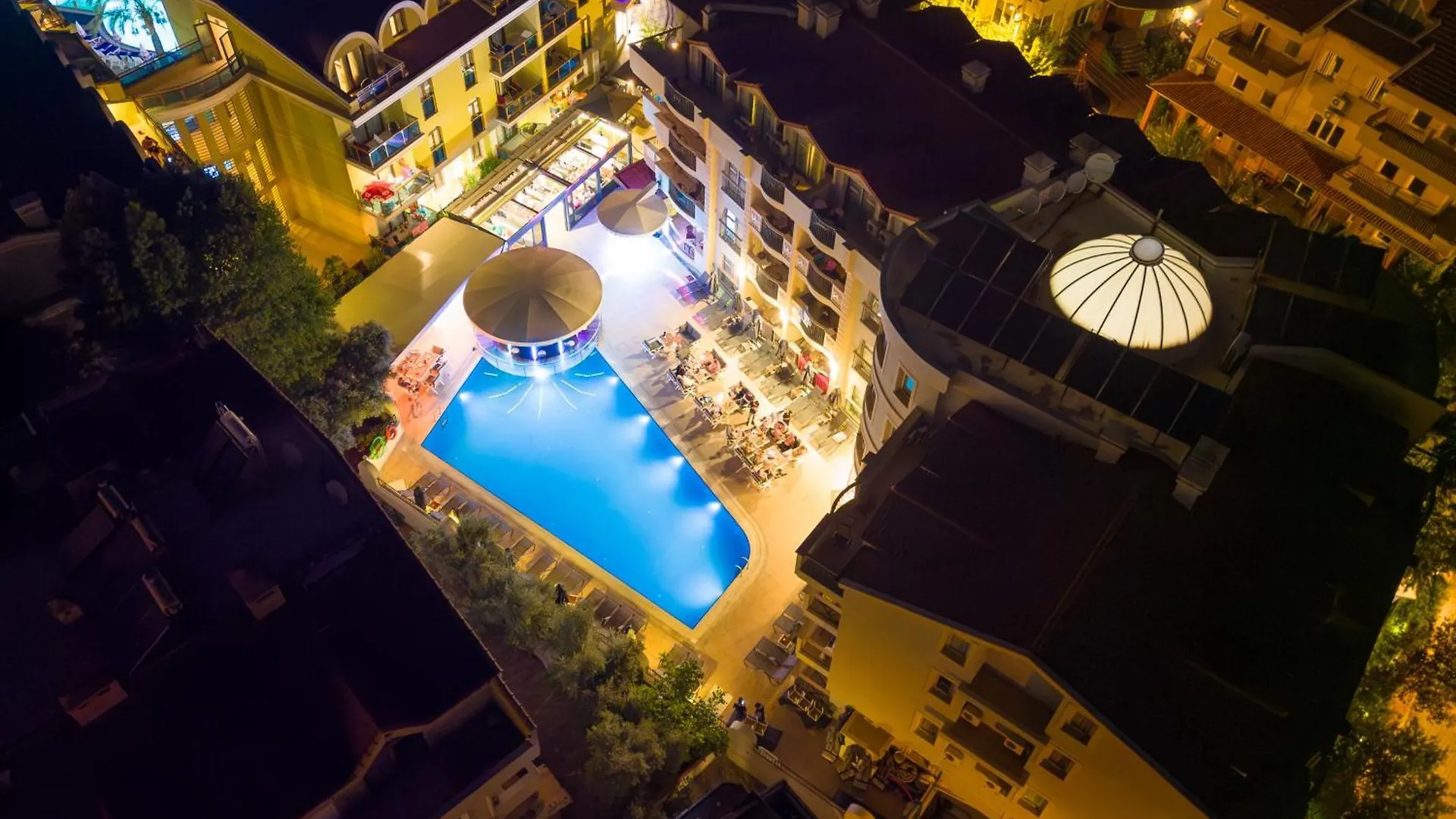 Club Karakas Apart Otel Marmaris 4*,