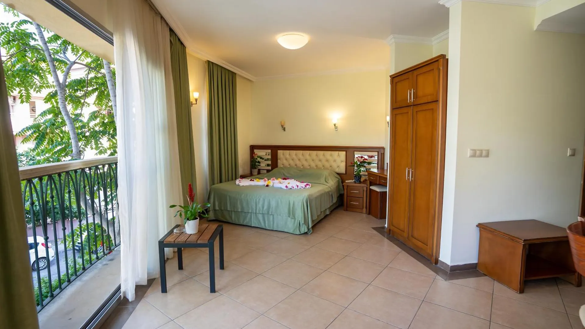 Club Karakas Apart Otel Marmaris Hotel