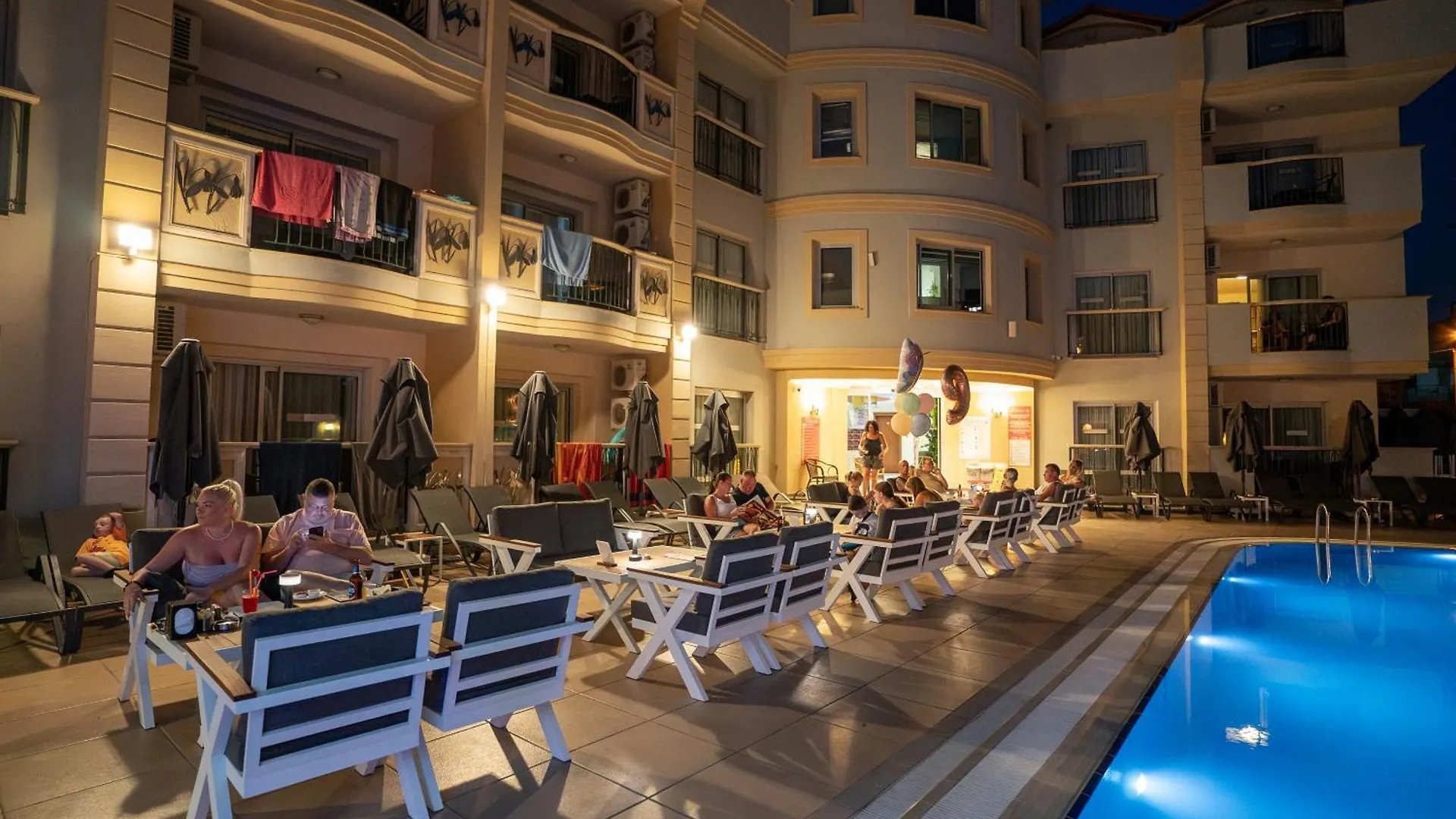 Club Karakas Apart Otel Marmaris 4*,