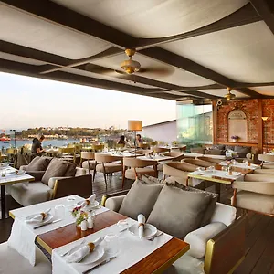 Georges Galata Hotel