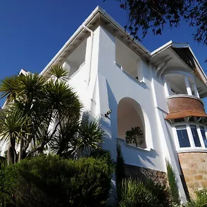 Abbey Manor Luxury Guest house
