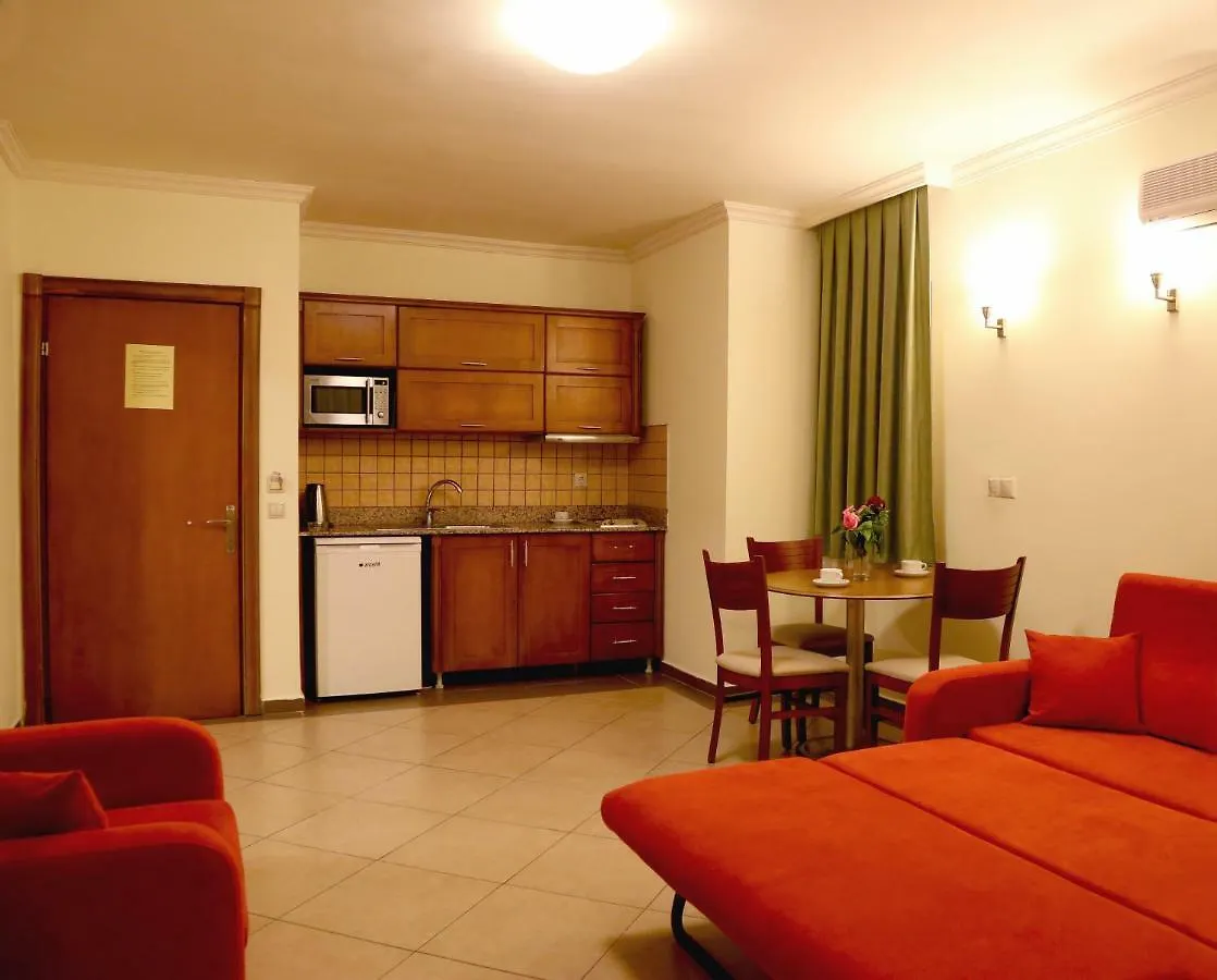 Club Karakas Apart Otel Marmaris